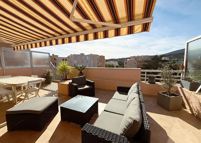 Apartment L'olivier *